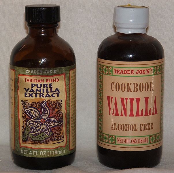 604px-Vanilla_extract
